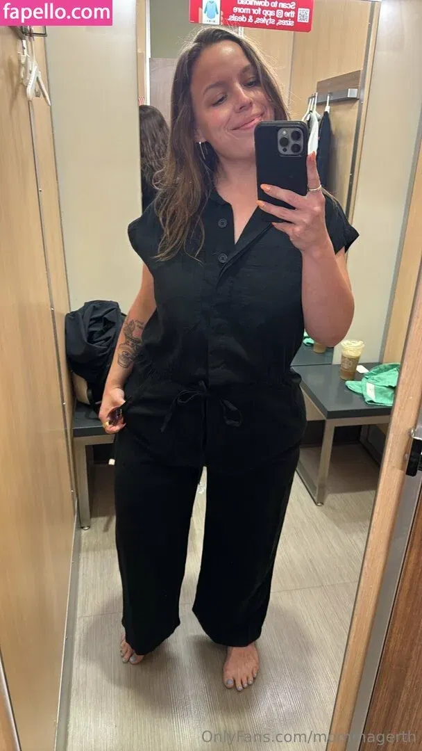 mommagerth Onlyfans Photo Gallery 