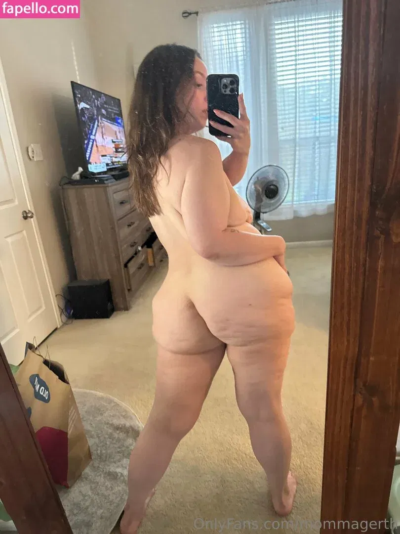 mommagerth Onlyfans Photo Gallery 