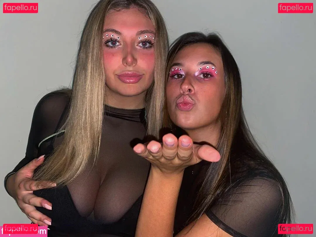 meakelena Onlyfans Photo Gallery 