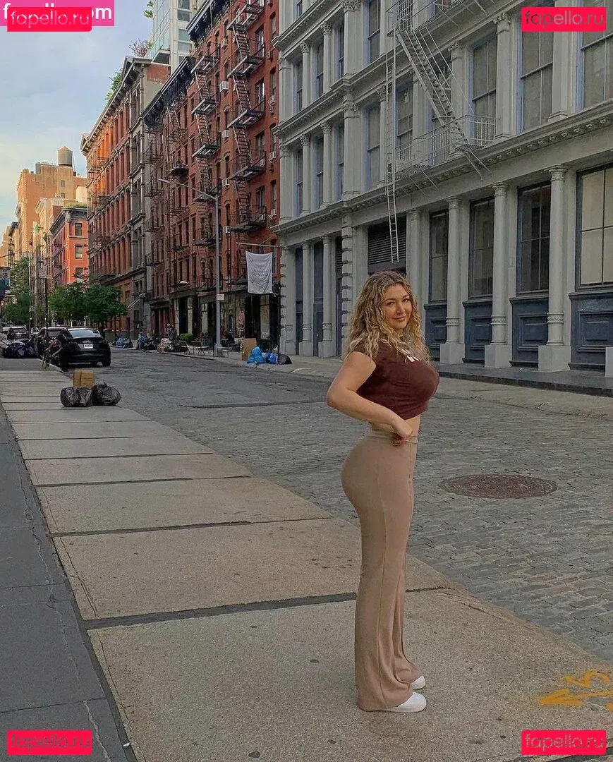 meakelena Onlyfans Photo Gallery 