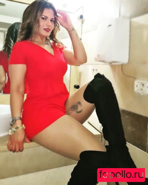 Aroua Dh Nude Onlyfans Photo 3