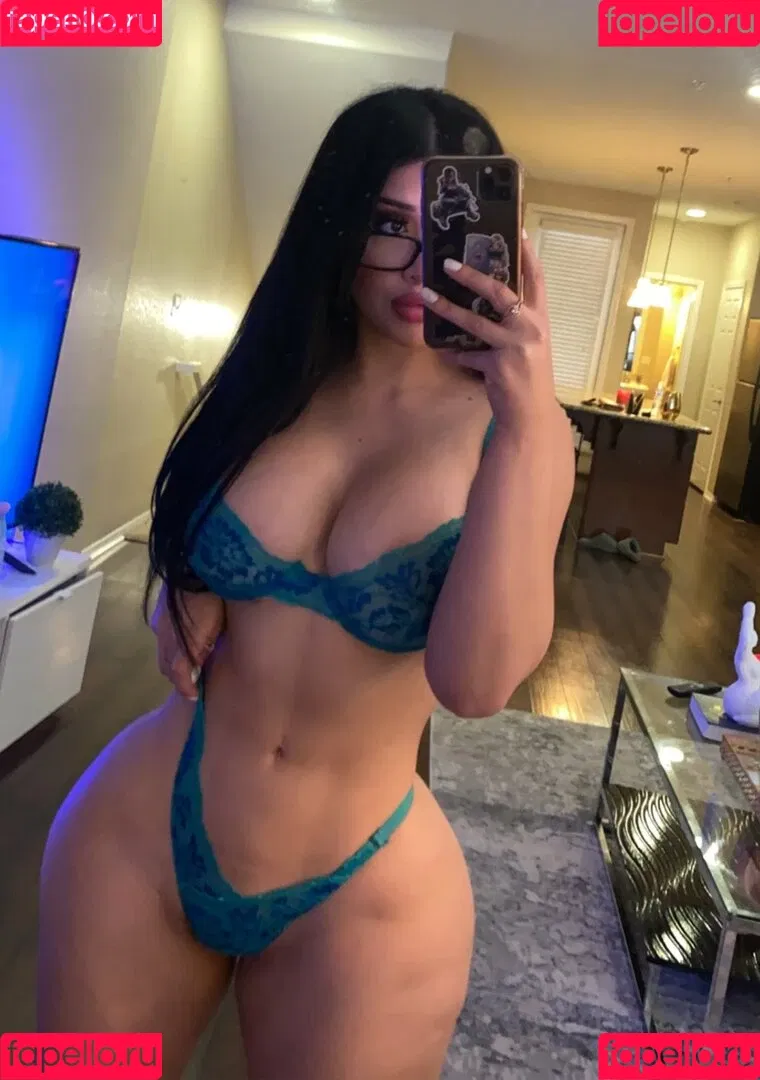 Lilianaheartsss Onlyfans Photo Gallery 