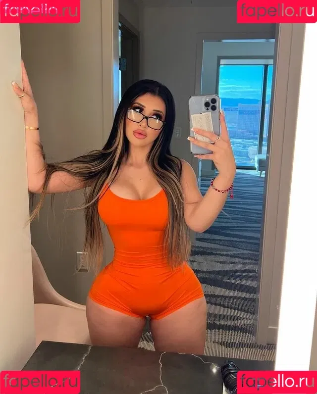 Lilianaheartsss Onlyfans Photo Gallery 