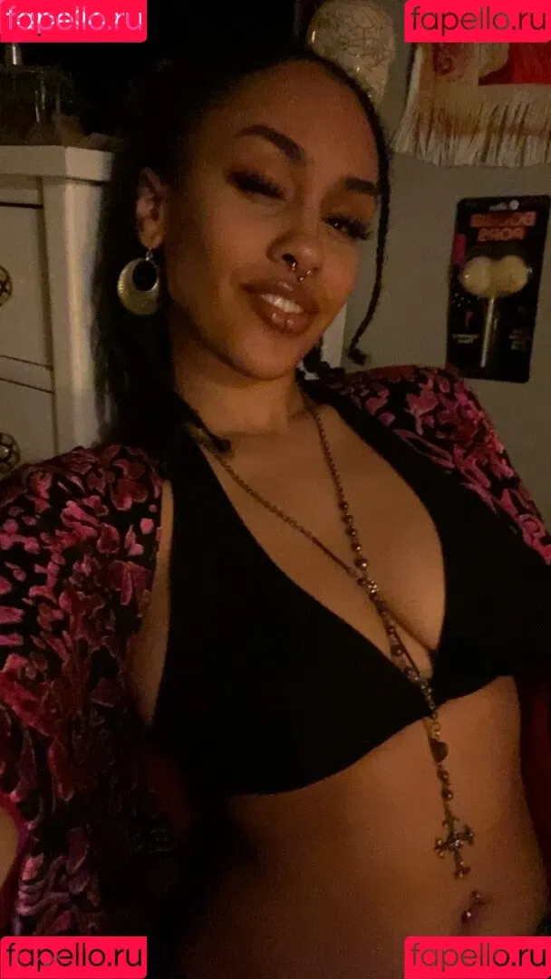 Aaliyeezy Onlyfans Photo Gallery 