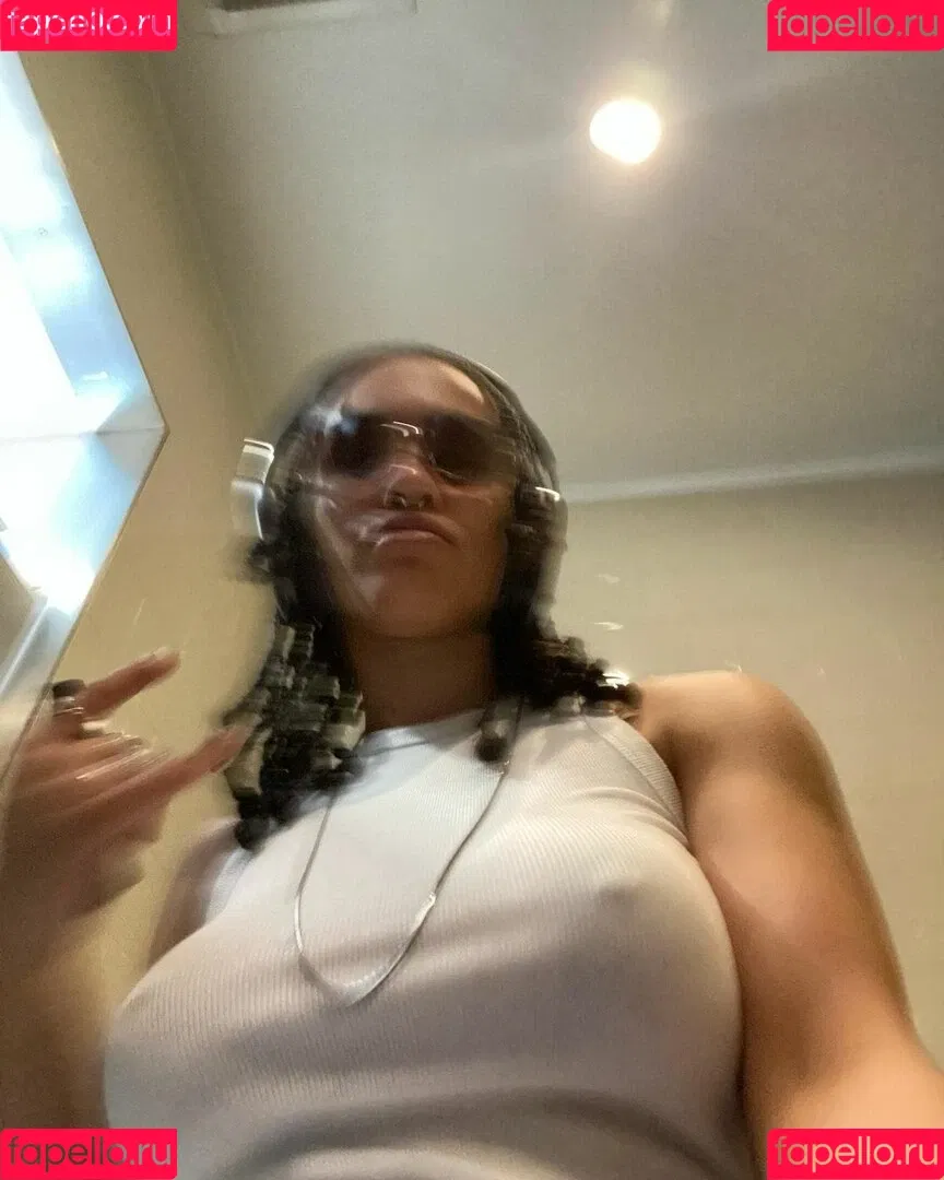 Aaliyeezy Onlyfans Photo Gallery 