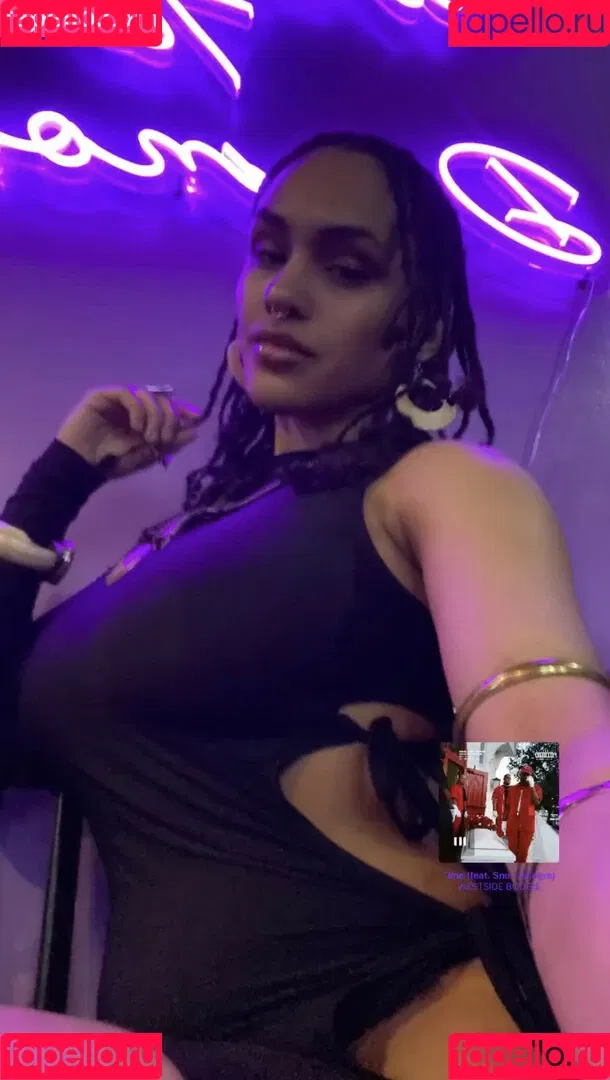Aaliyeezy Onlyfans Photo Gallery 