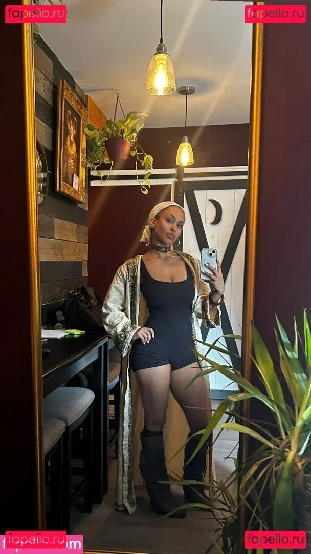 Aaliyeezy Onlyfans Photo Gallery 