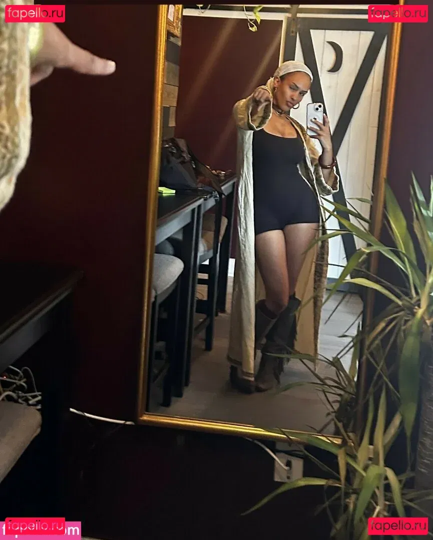 Aaliyeezy Onlyfans Photo Gallery 