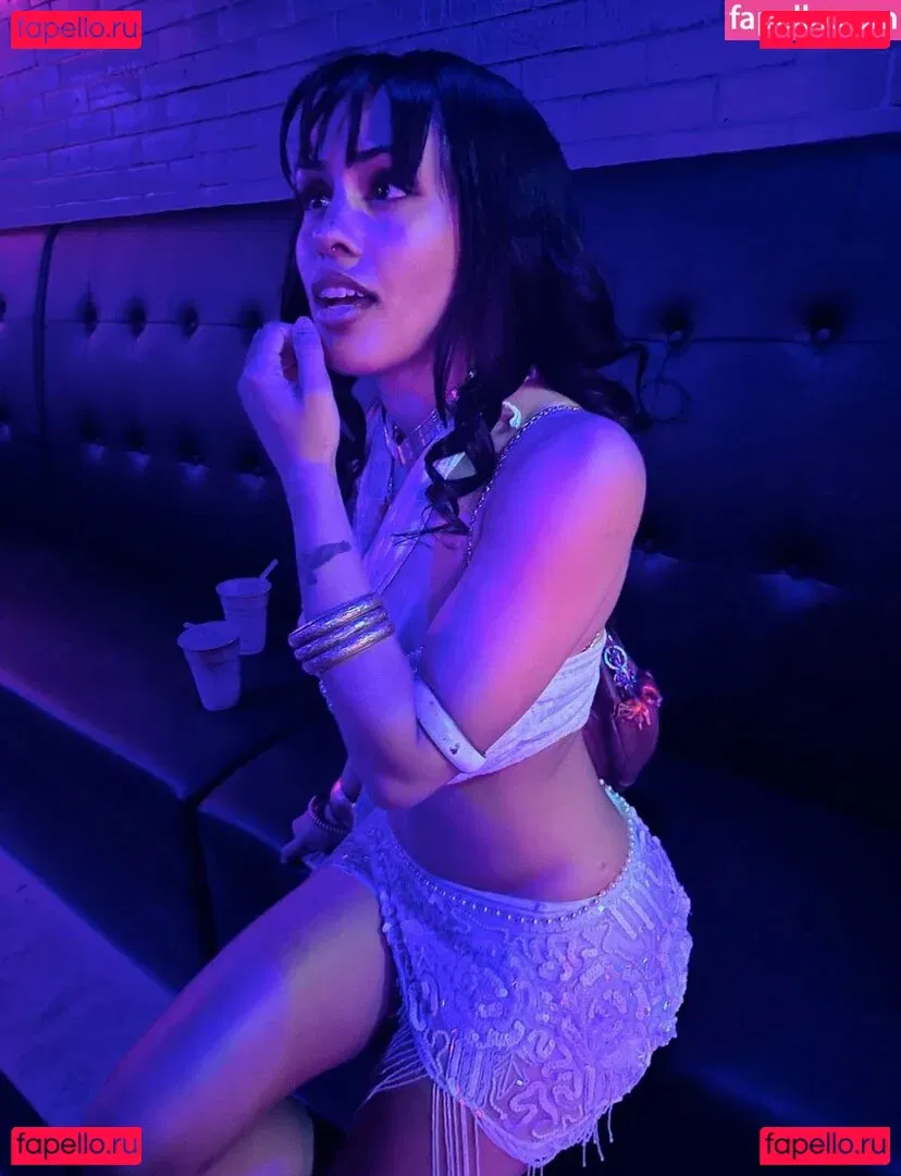 Aaliyeezy Onlyfans Photo Gallery 