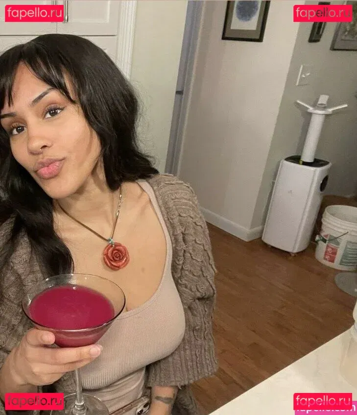 Aaliyeezy Onlyfans Photo Gallery 