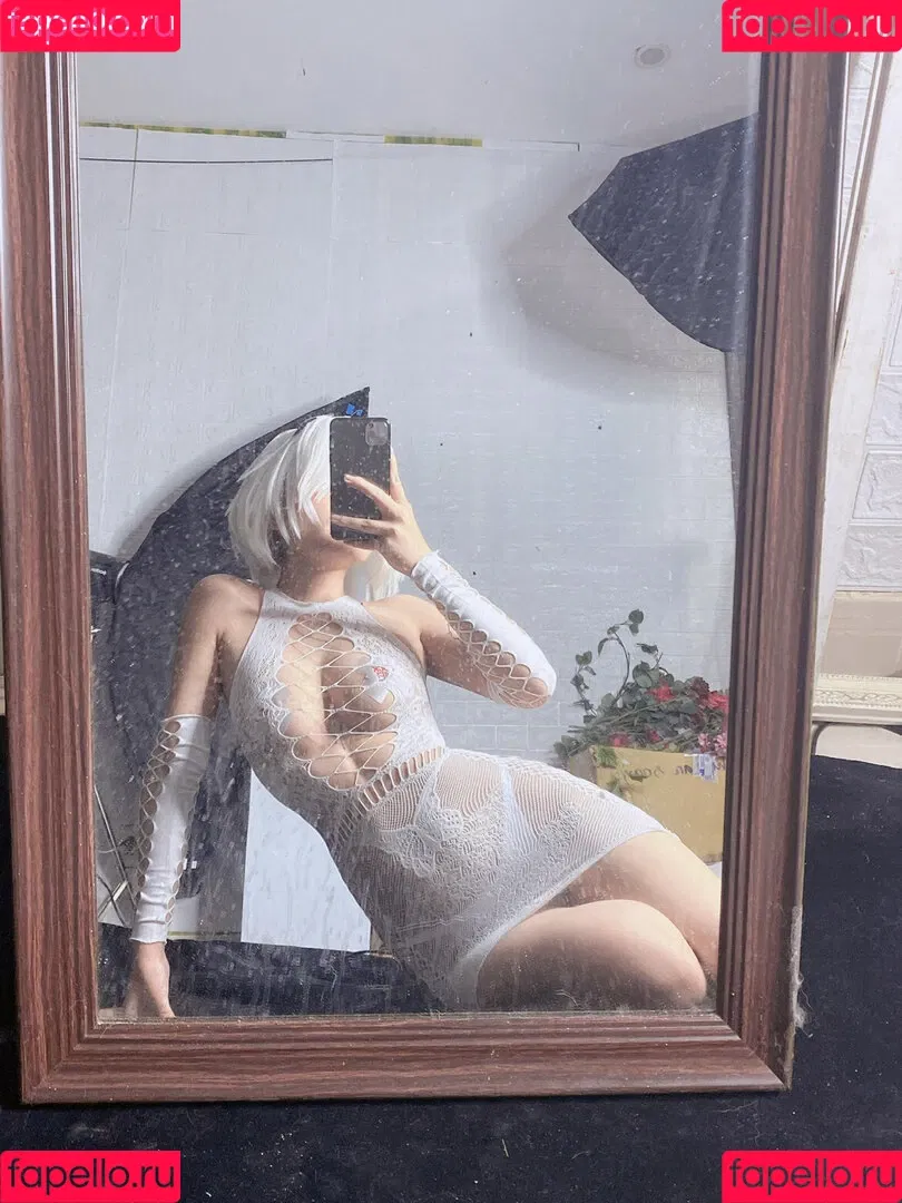 Umeko J. Onlyfans Photo Gallery 