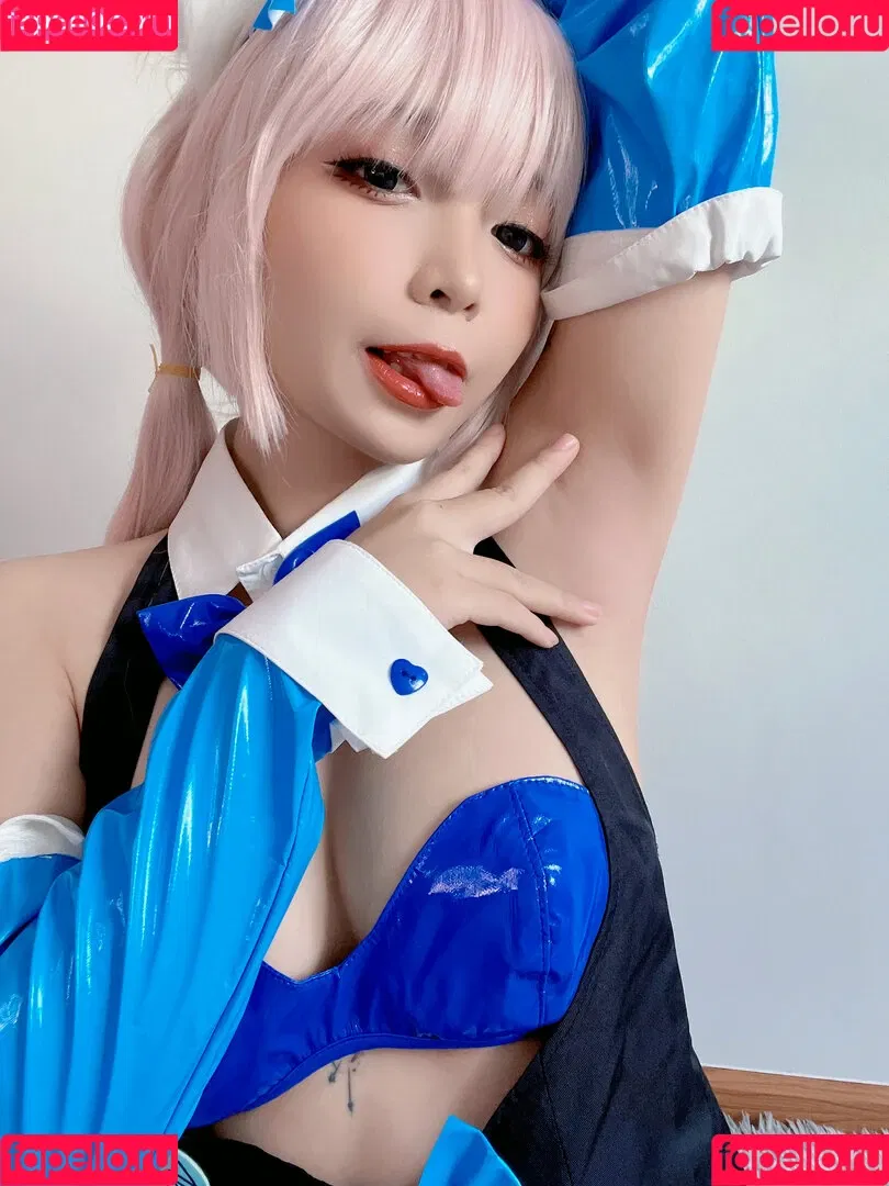 Umeko J. Onlyfans Photo Gallery 