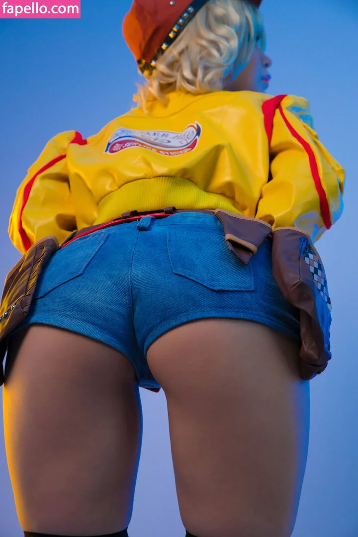 Umeko J. Onlyfans Photo Gallery 