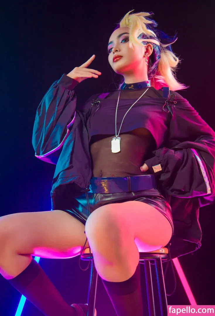 Umeko J. Onlyfans Photo Gallery 