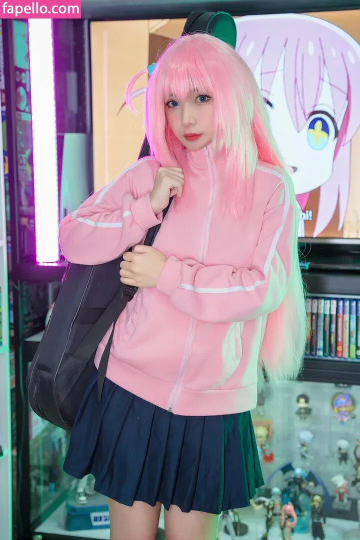 Umeko J. Onlyfans Photo Gallery 