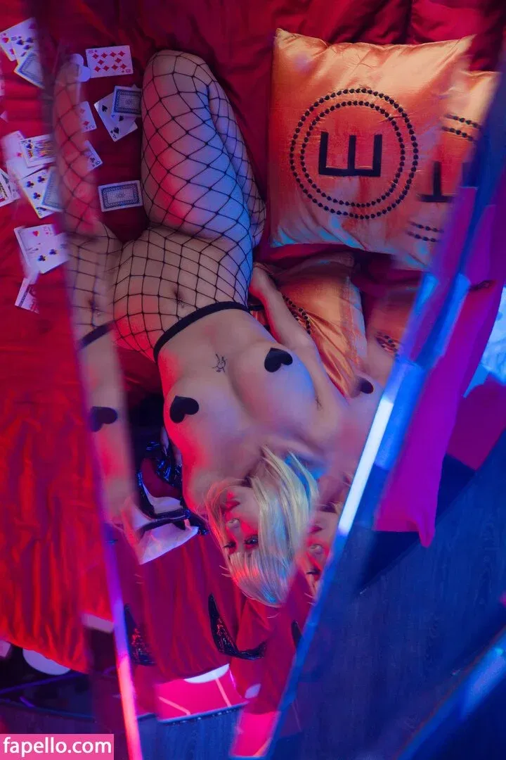 Umeko J. Onlyfans Photo Gallery 