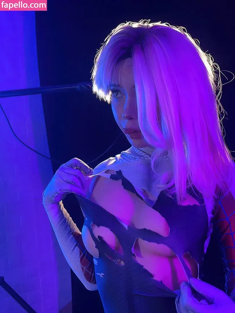 Umeko J. Onlyfans Photo Gallery 