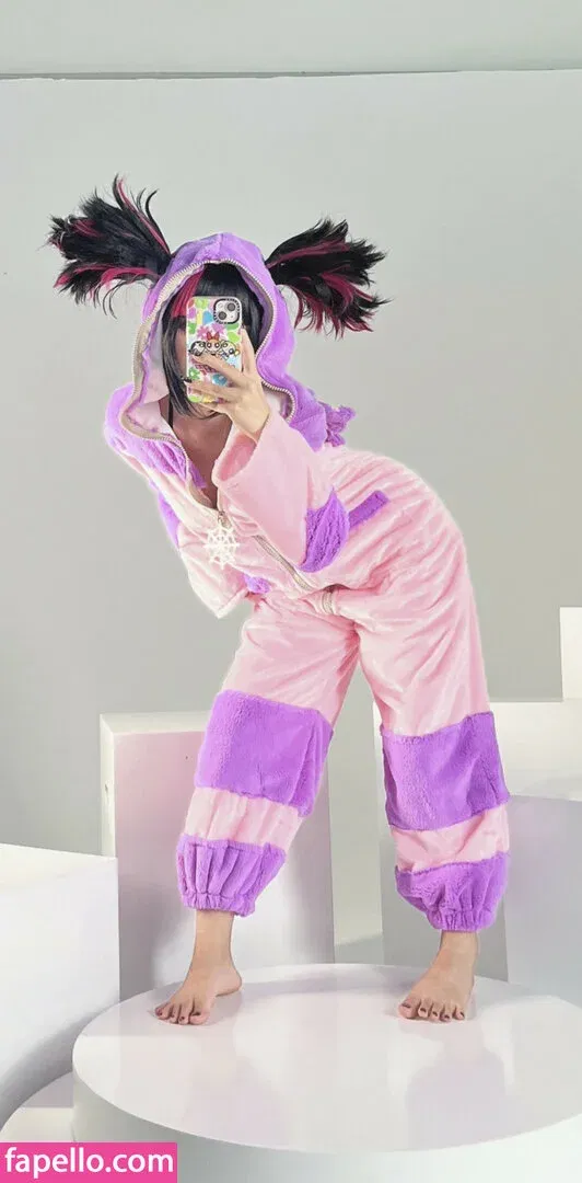 Umeko J. Onlyfans Photo Gallery 