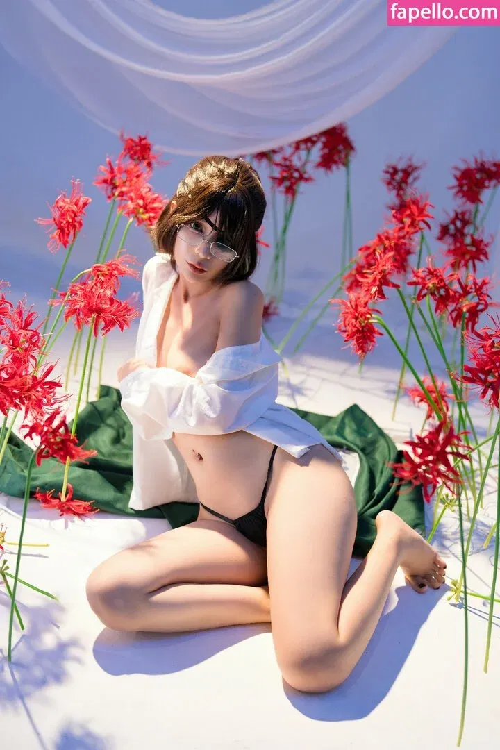 Umeko J. Onlyfans Photo Gallery 