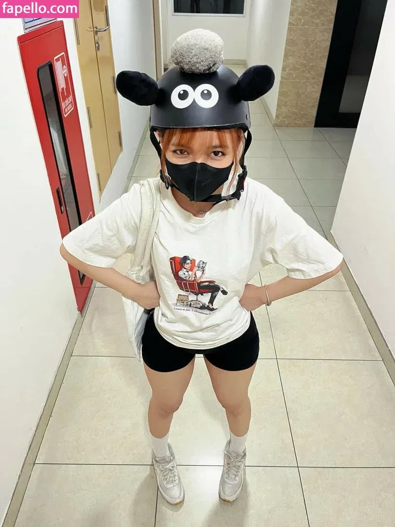 Umeko J. Onlyfans Photo Gallery 