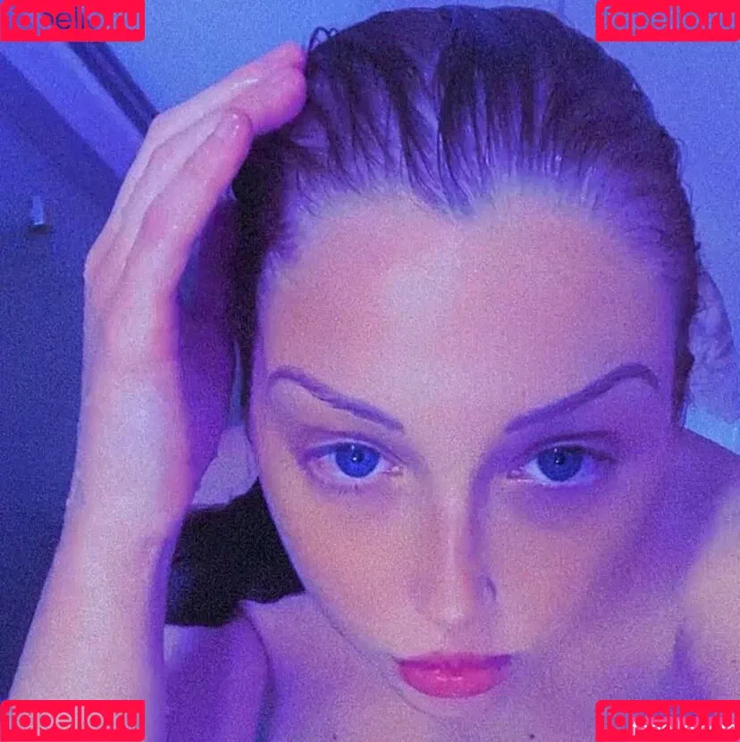 Preroll Princess Onlyfans Photo Gallery 