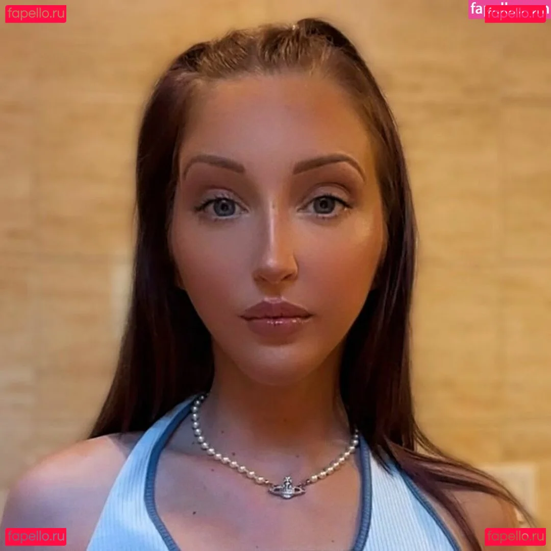 Preroll Princess Onlyfans Photo Gallery 