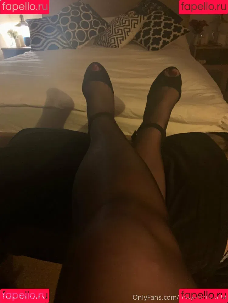 retweetcuckold Onlyfans Photo Gallery 