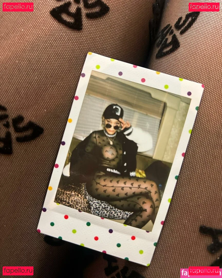 Pearl Thusi Onlyfans Photo Gallery 