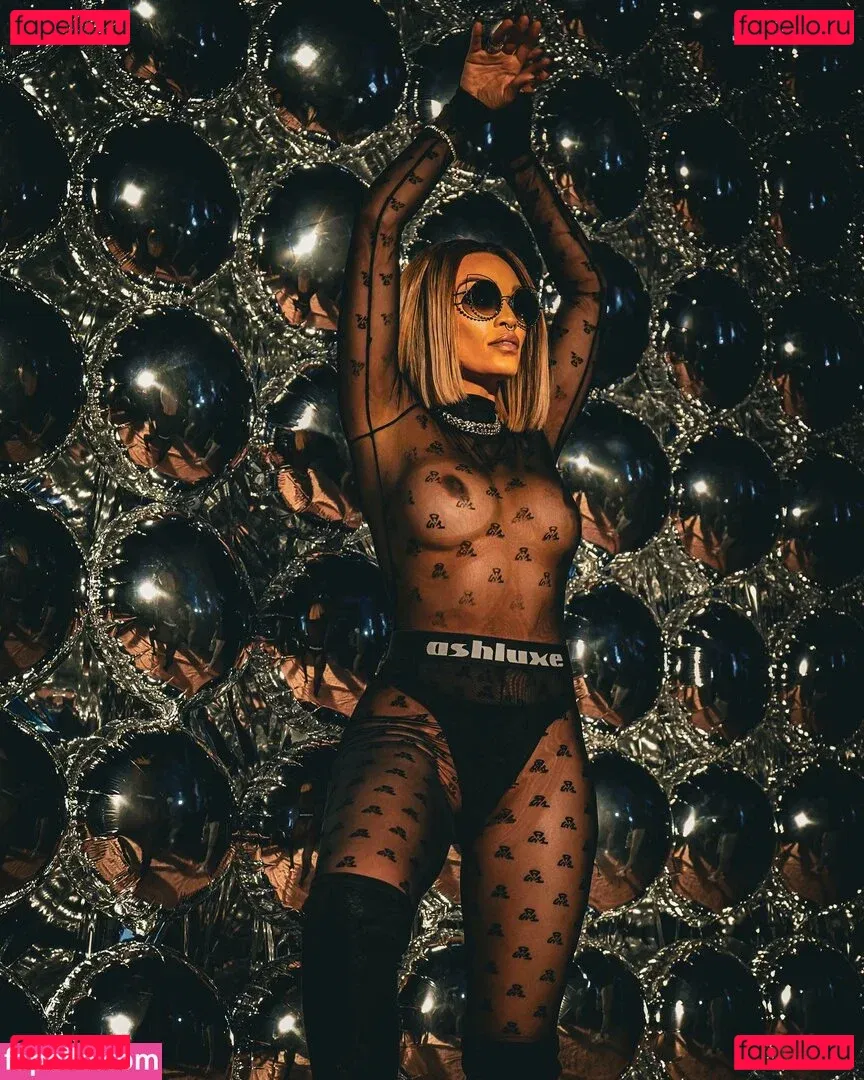 Pearl Thusi Onlyfans Photo Gallery 