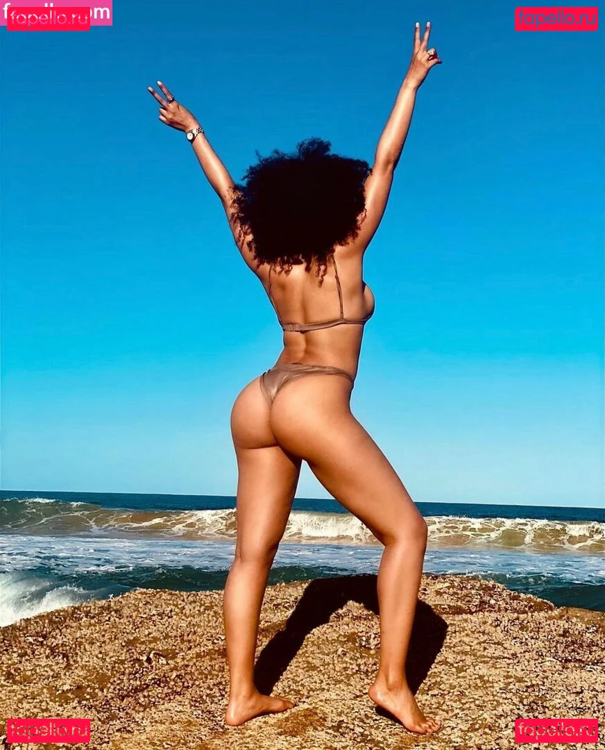 Pearl Thusi Onlyfans Photo Gallery 