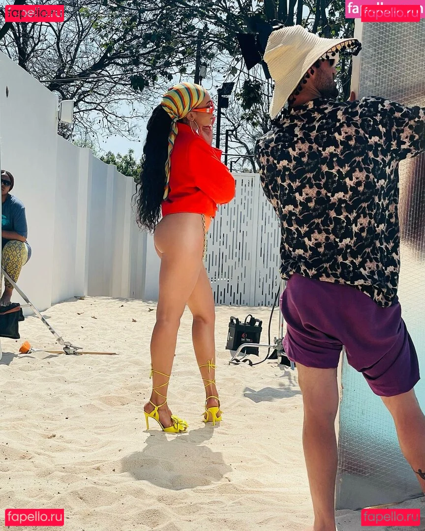 Pearl Thusi Onlyfans Photo Gallery 