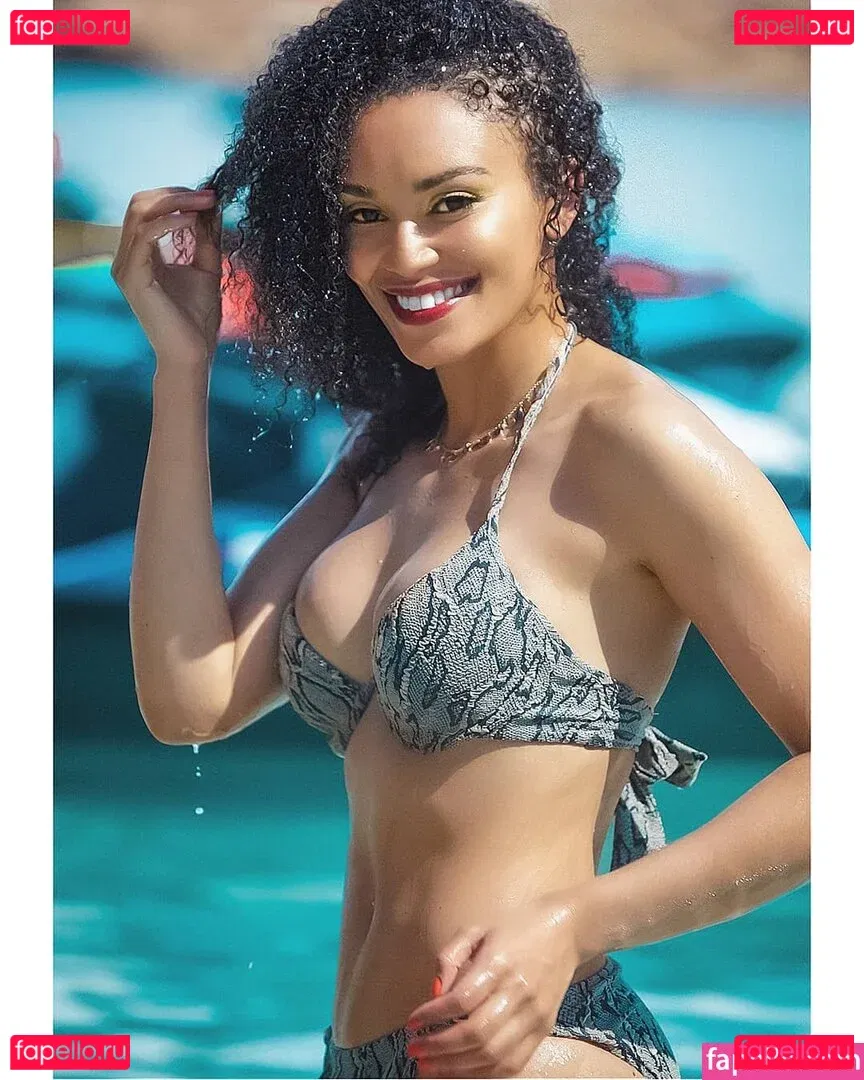Pearl Thusi Onlyfans Photo Gallery 