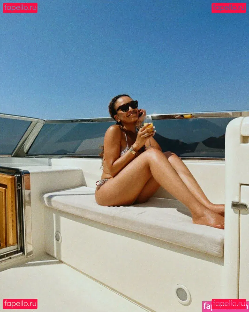 Pearl Thusi Onlyfans Photo Gallery 