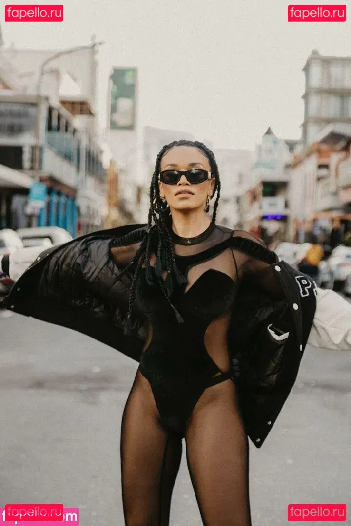 Pearl Thusi Onlyfans Photo Gallery 