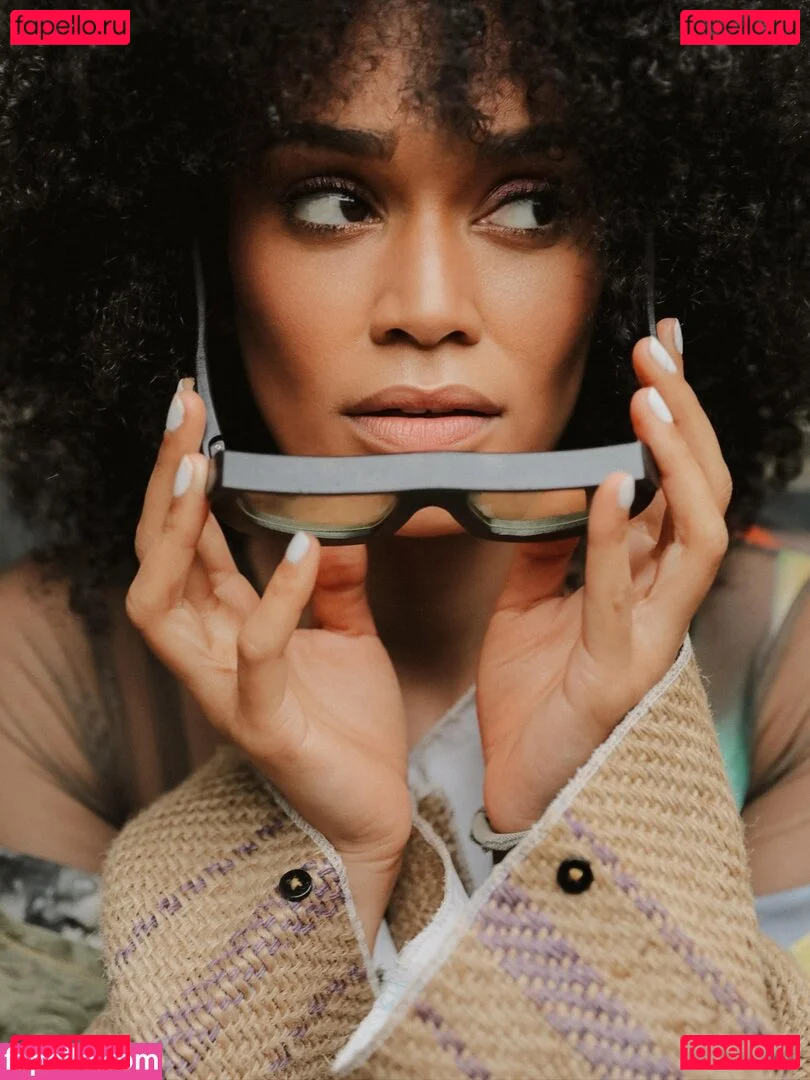 Pearl Thusi Onlyfans Photo Gallery 