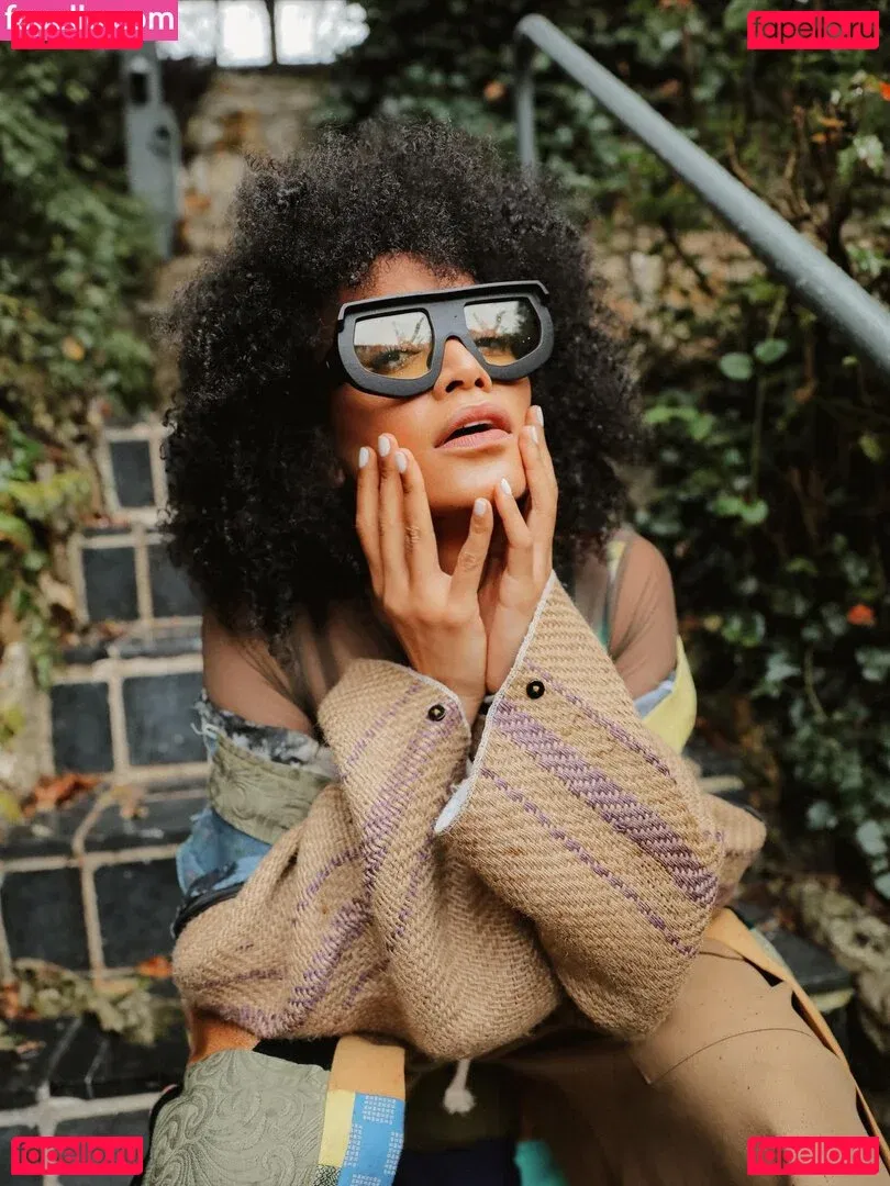 Pearl Thusi Onlyfans Photo Gallery 