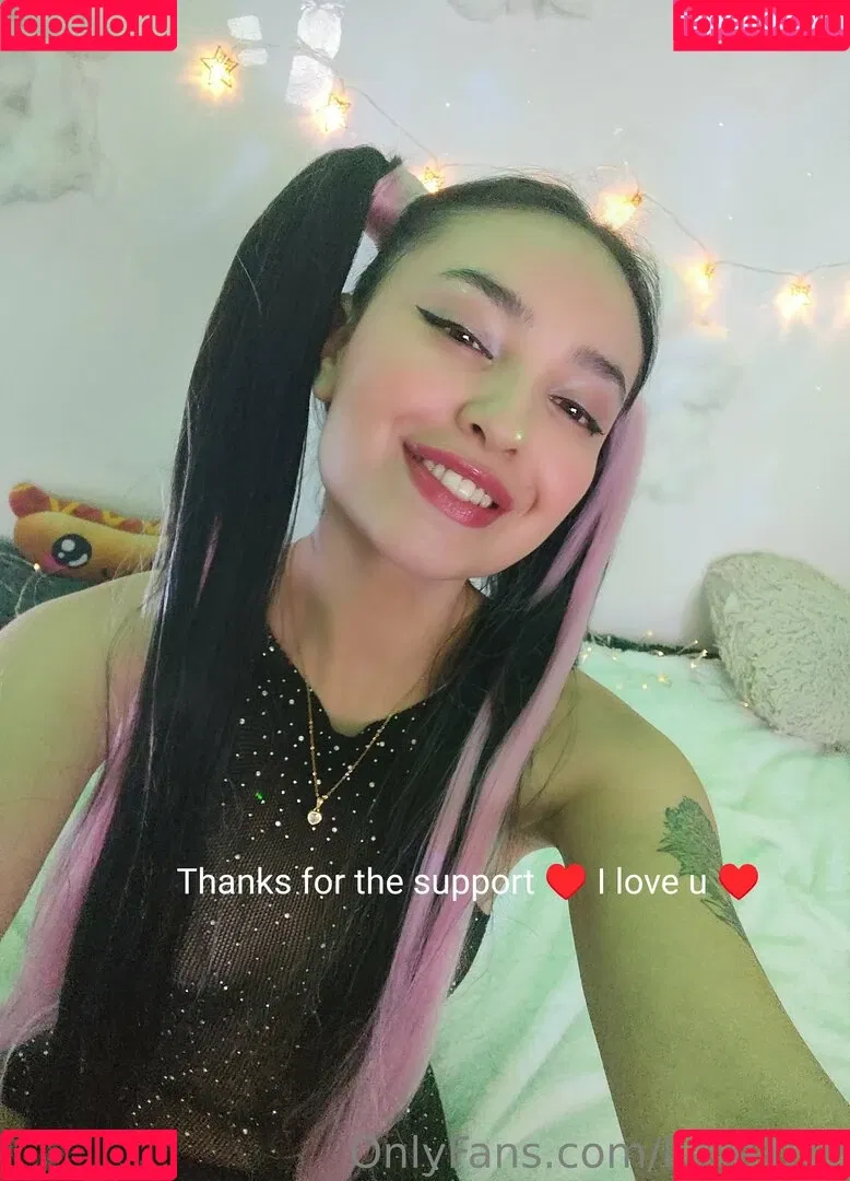 littleluxy Onlyfans Photo Gallery 