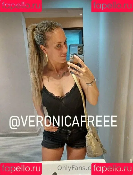littleluxy Onlyfans Photo Gallery 