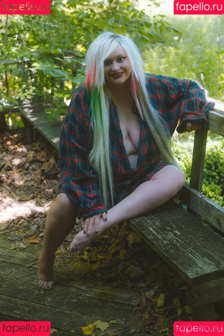 spikezombie Onlyfans Photo Gallery 