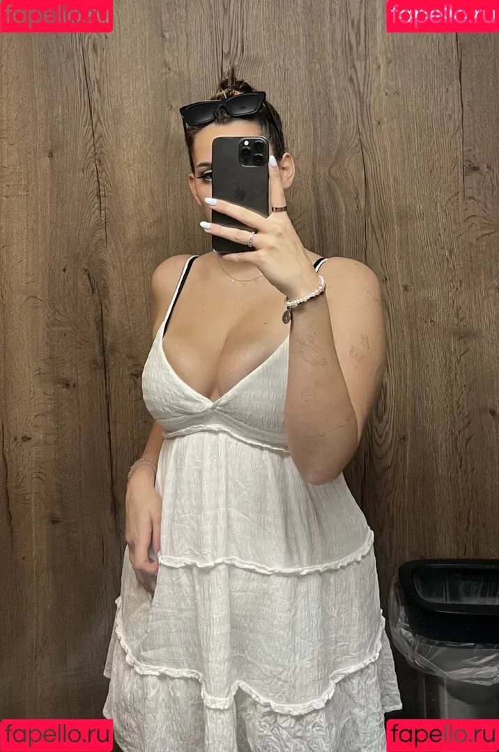selinasailor Onlyfans Photo Gallery 