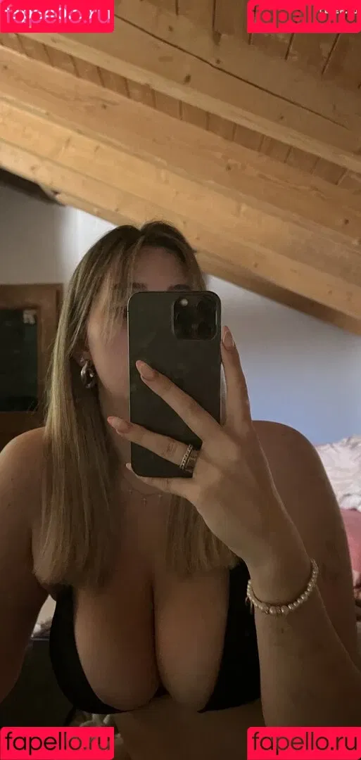 selinasailor Onlyfans Photo Gallery 