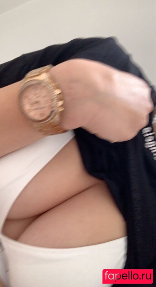 selinasailor Nude Onlyfans Photo 13