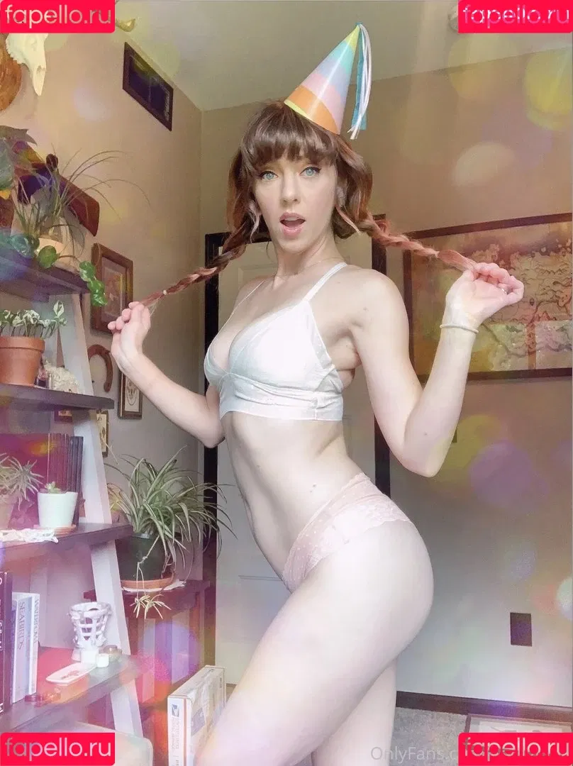 April Gloria Onlyfans Photo Gallery 