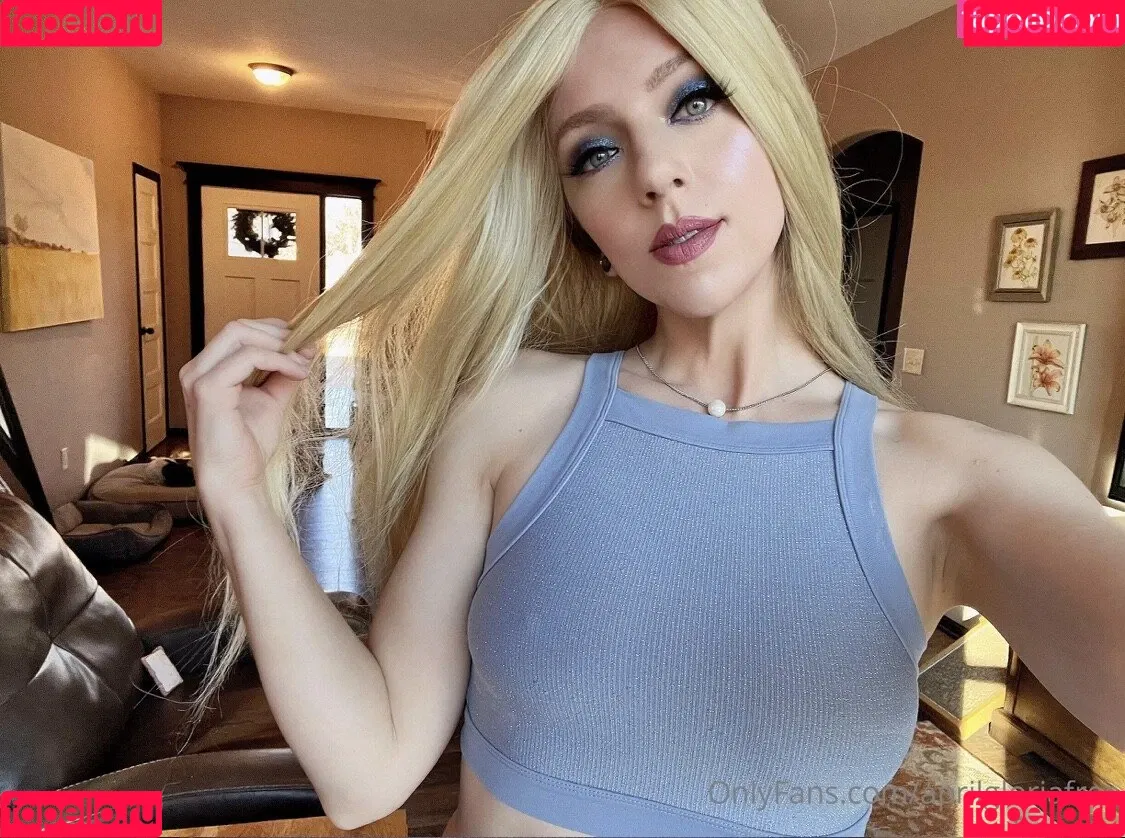 April Gloria Onlyfans Photo Gallery 