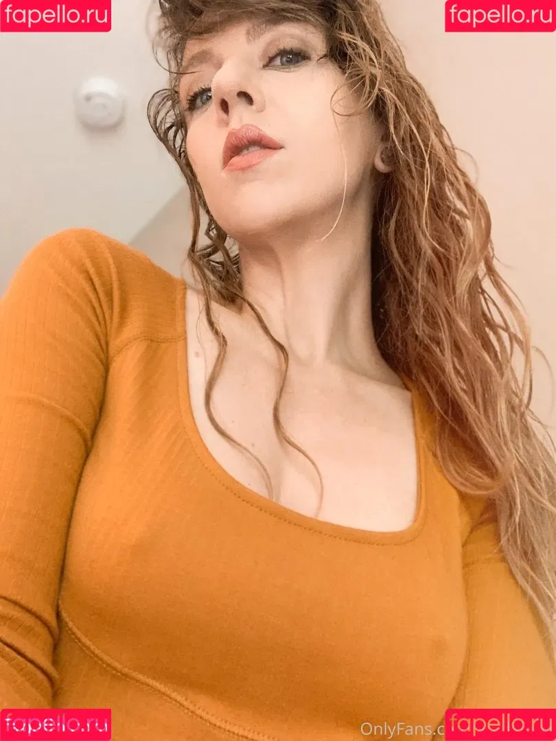 April Gloria Onlyfans Photo Gallery 