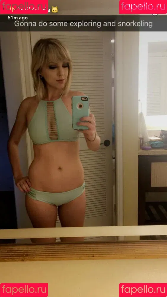 April Gloria Onlyfans Photo Gallery 