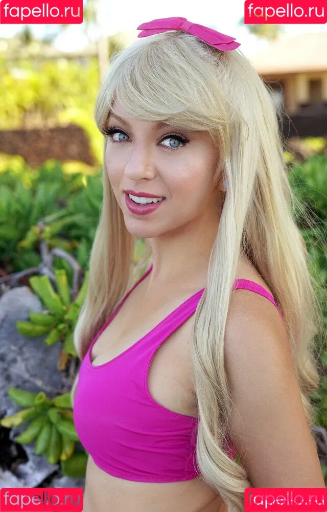 April Gloria Onlyfans Photo Gallery 