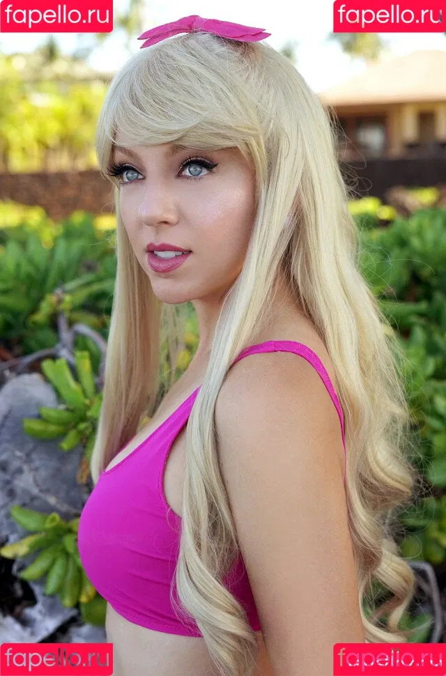 April Gloria Onlyfans Photo Gallery 