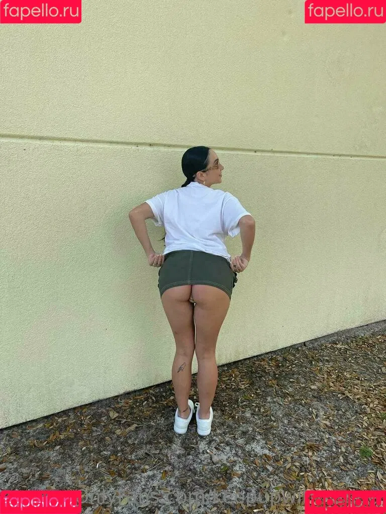 keepupwithkarlee Onlyfans Photo Gallery 
