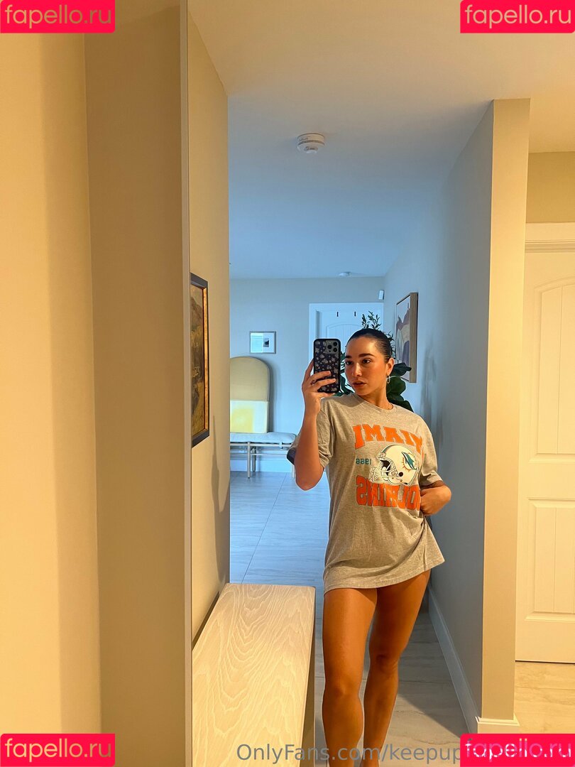 keepupwithkarlee Onlyfans Photo Gallery 